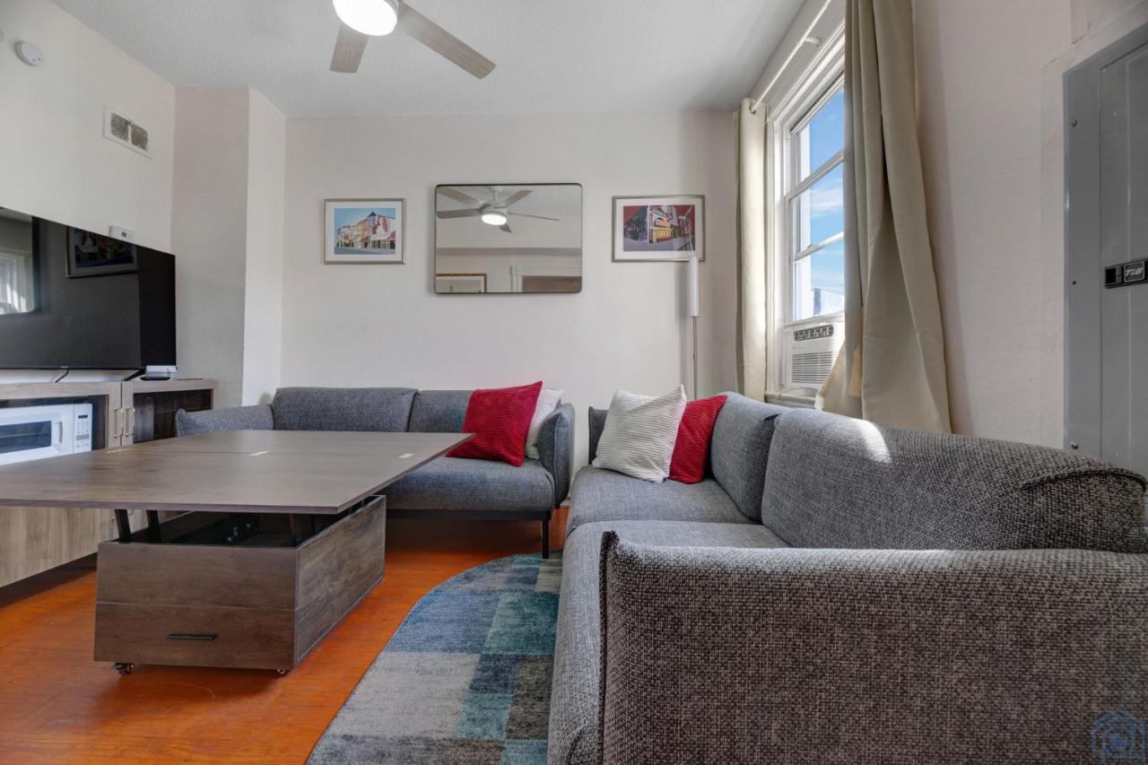 Historic Petworth Homestay Washington Eksteriør billede